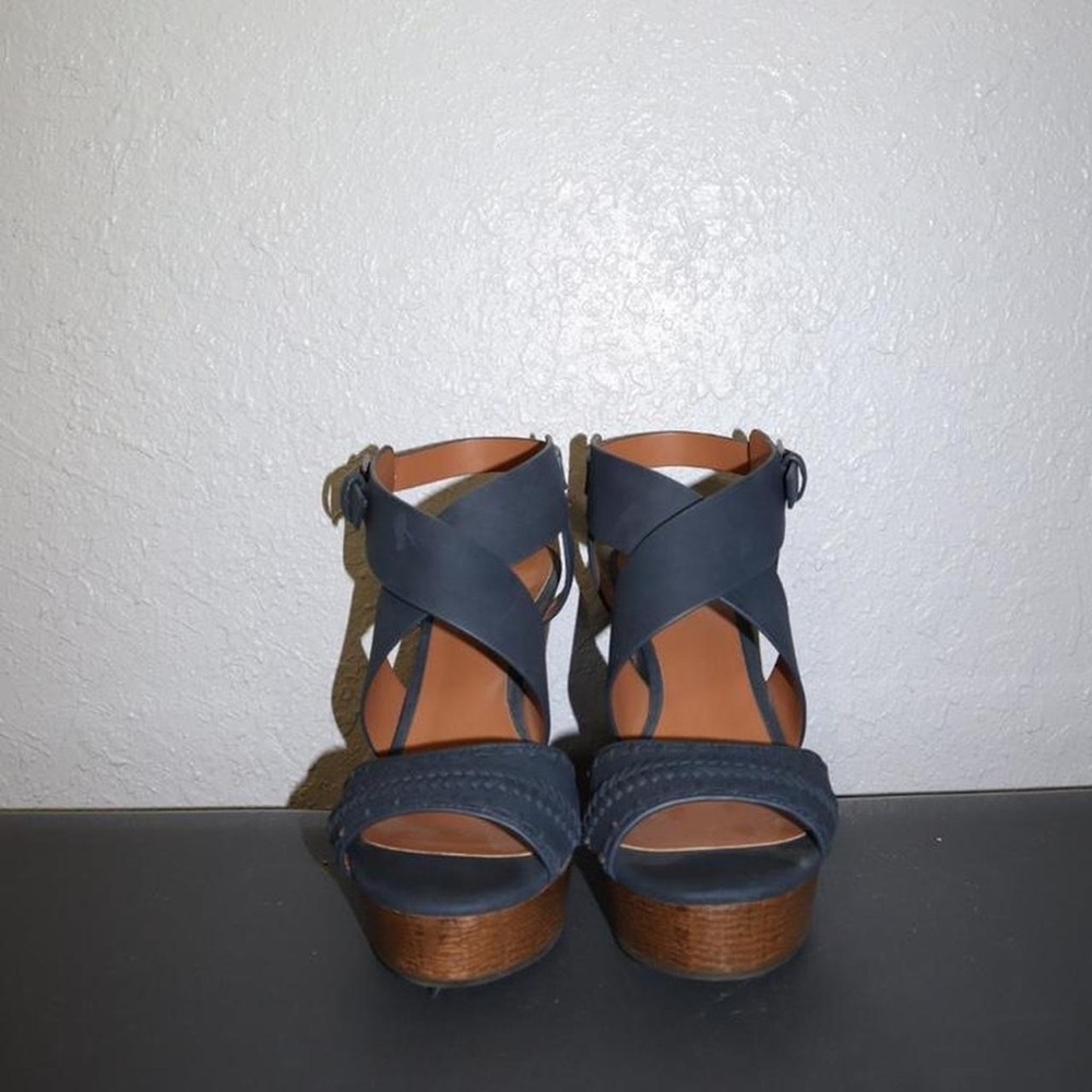 Blue Wedges!